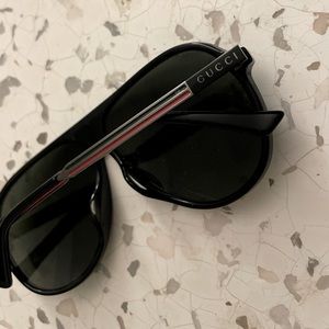 Men’s Gucci aviator sunglasses